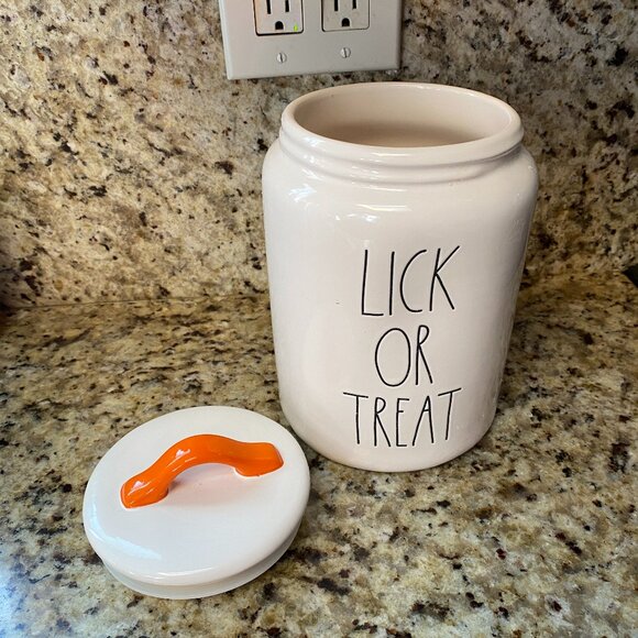 Rae Dunn Ceramic Treat Jar LICK OR TREAT Artisan Collection - Picture 6 of 6